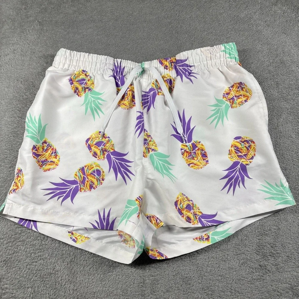Chubbies Pineapple Print Lined Swim Shorts Trunks Men's Size Medium